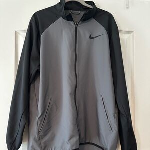 Nike DriFit Windbreaker